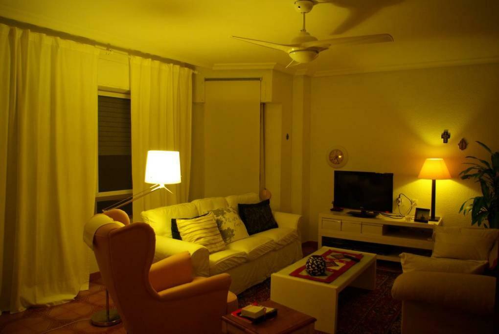 サンタ・ポラBed&Coffee - Habitacion En Vivienda Habitualアパートメント エクステリア 写真
